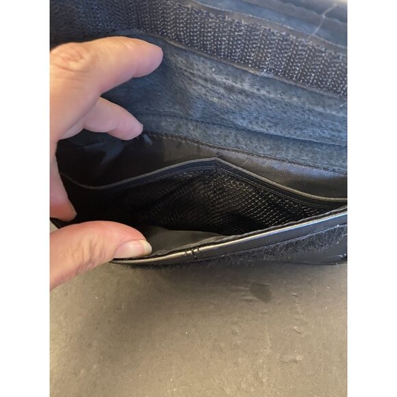 View padded faux leather camera bag with handle - Picture 4 of 10